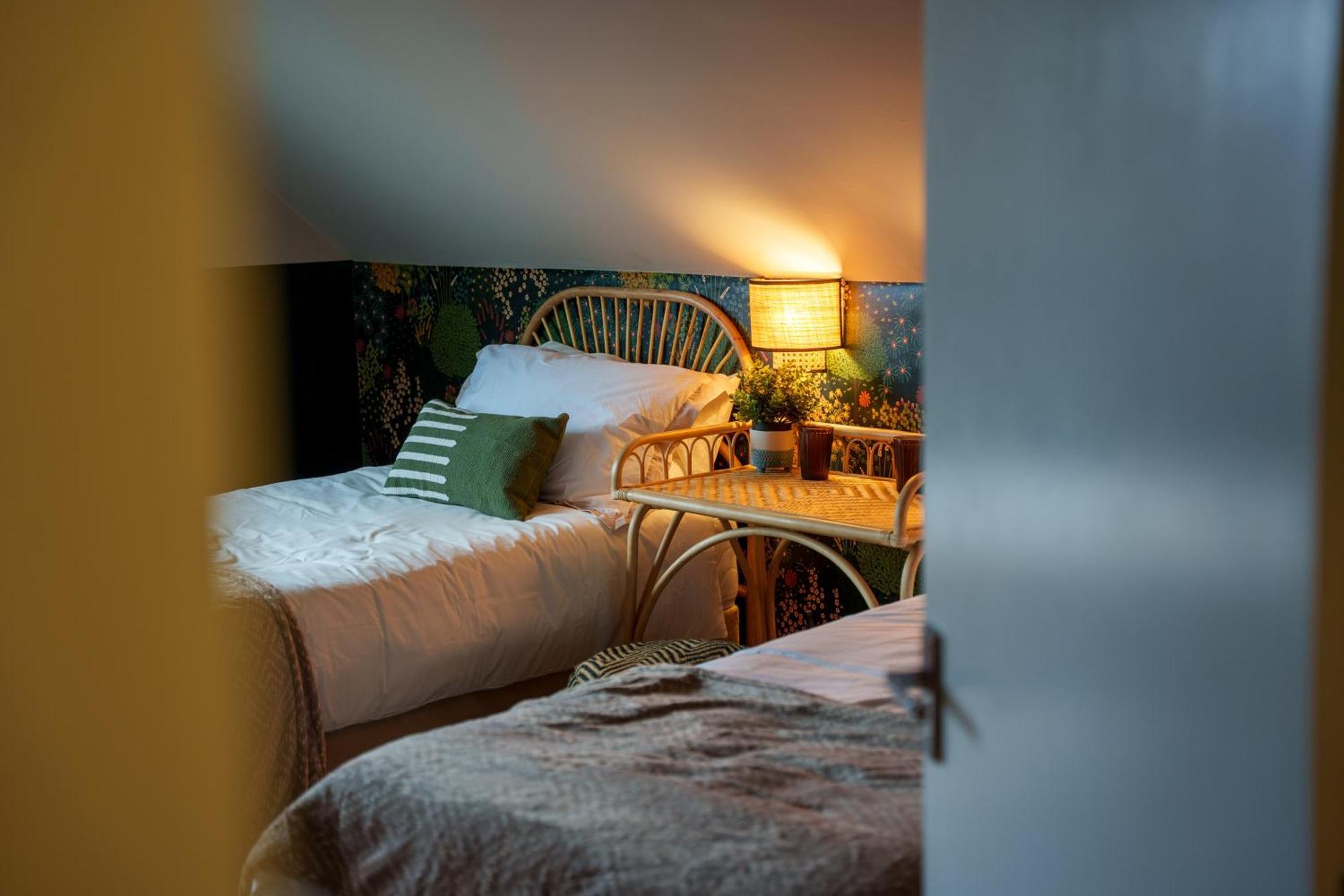 Stay With Airhgt @ Luxe Apartment In Central Harrogate Eksteriør bilde
