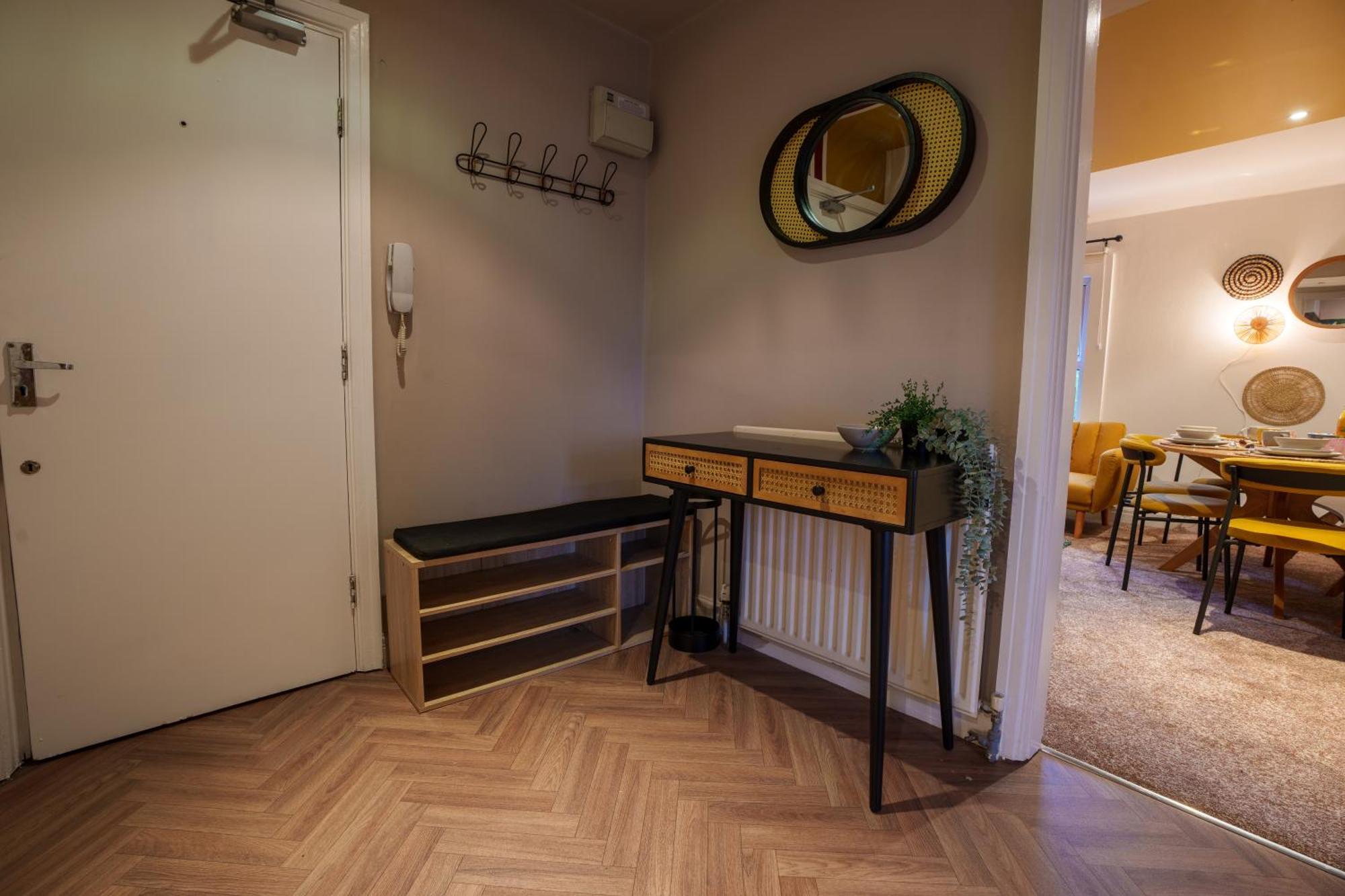 Stay With Airhgt @ Luxe Apartment In Central Harrogate Eksteriør bilde