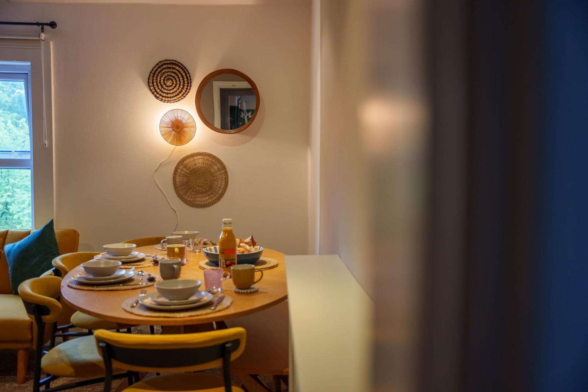 Stay With Airhgt @ Luxe Apartment In Central Harrogate Eksteriør bilde