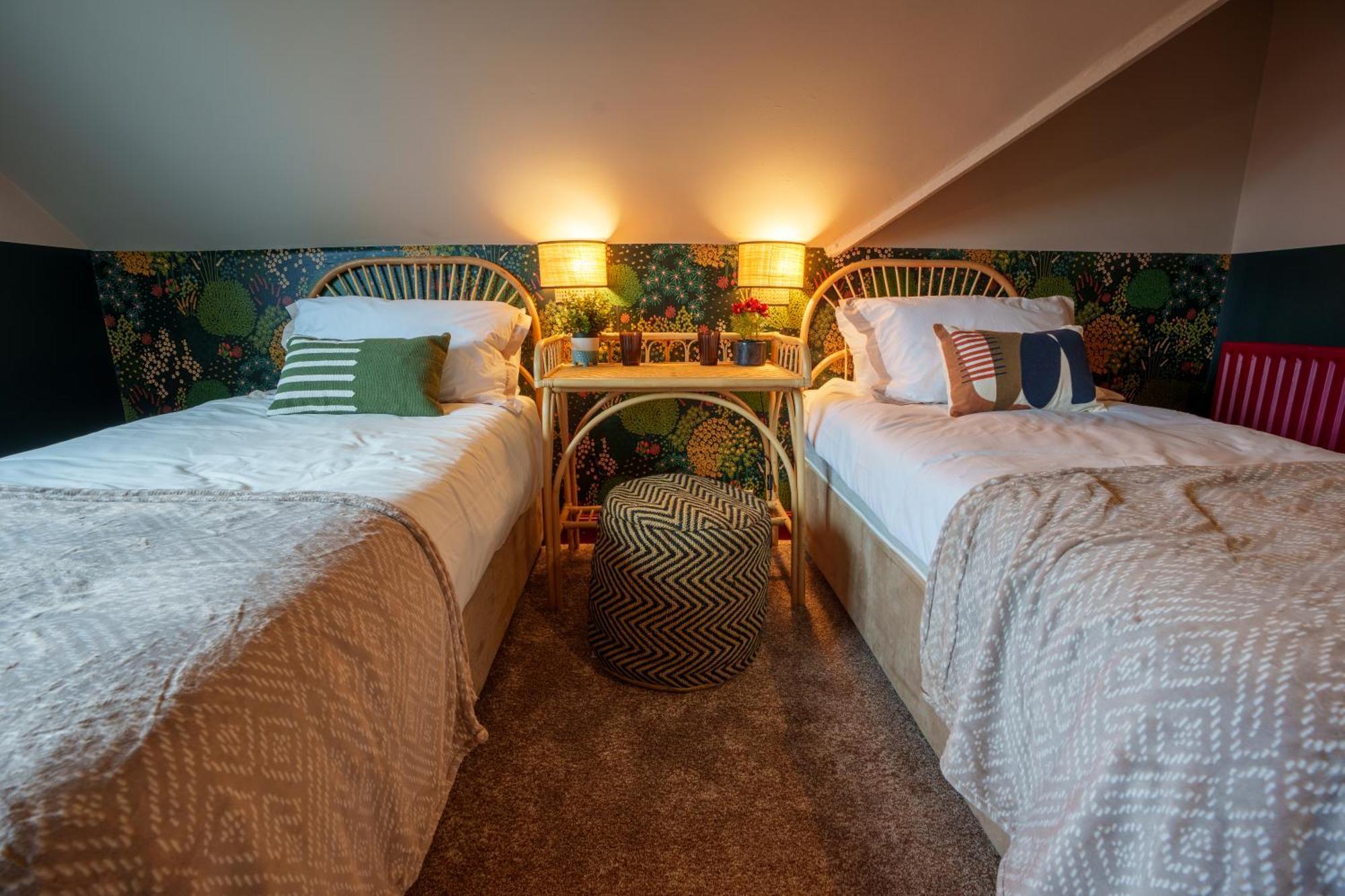 Stay With Airhgt @ Luxe Apartment In Central Harrogate Eksteriør bilde